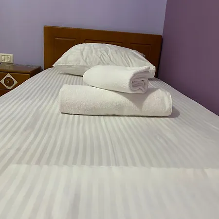Dak Home Apartment Sarande